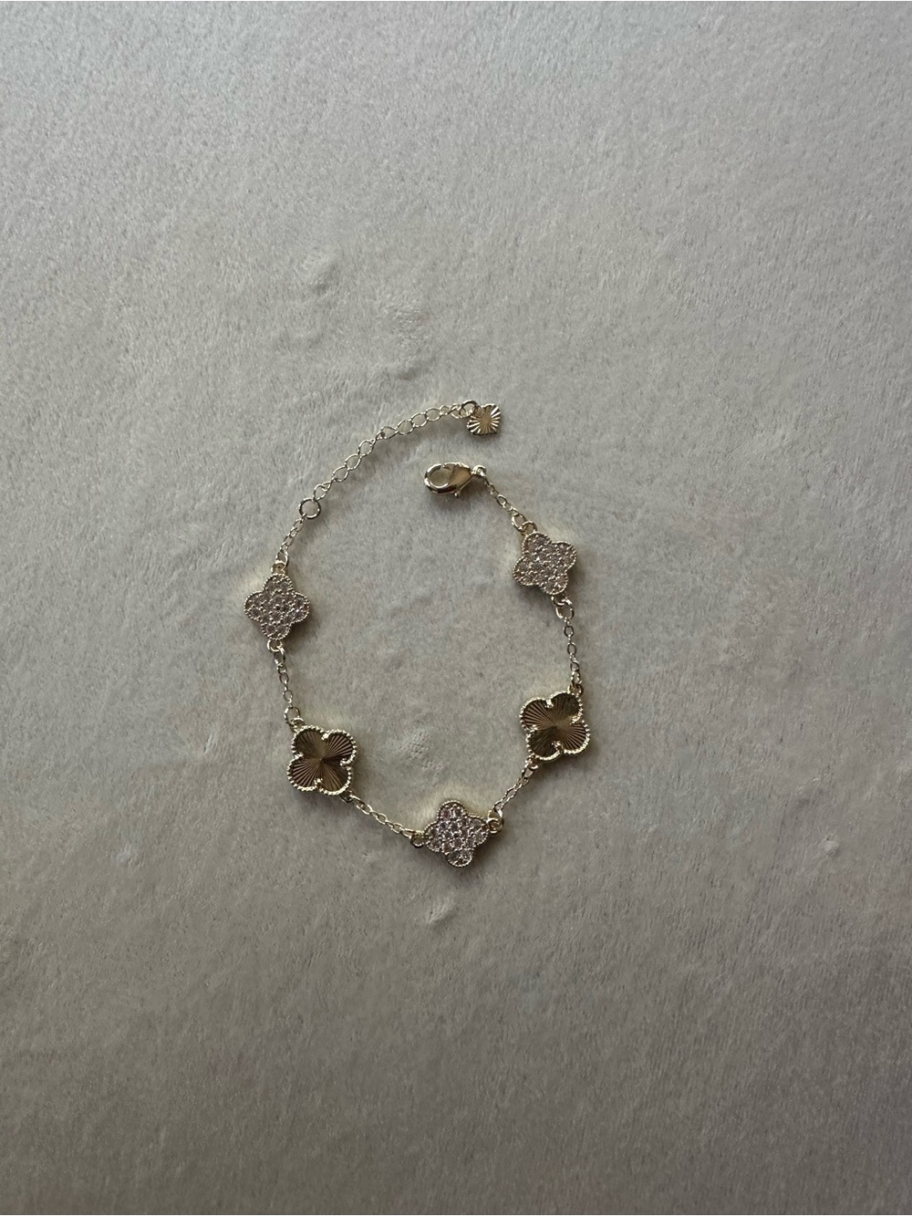 Gold Four-Leaf Clover Link Bracelet - Women's Jewelry